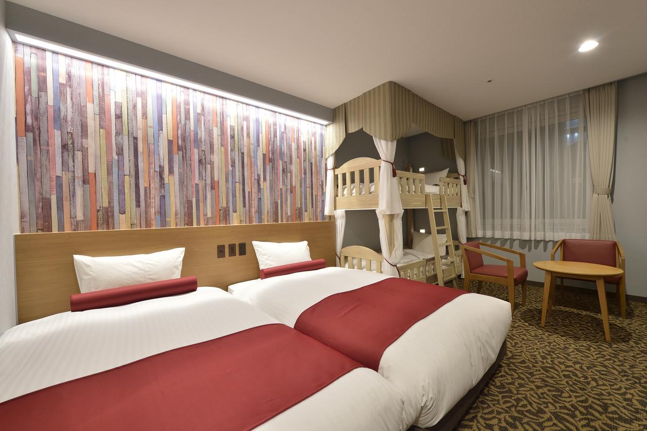Hotel Wbf Sapporo Odori Екстериор снимка
