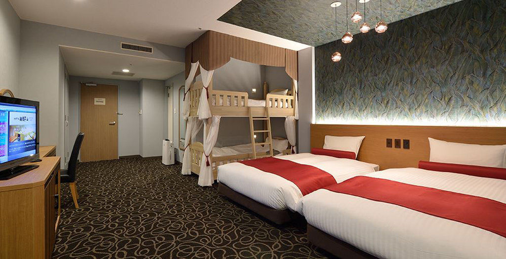 Hotel Wbf Sapporo Odori Екстериор снимка